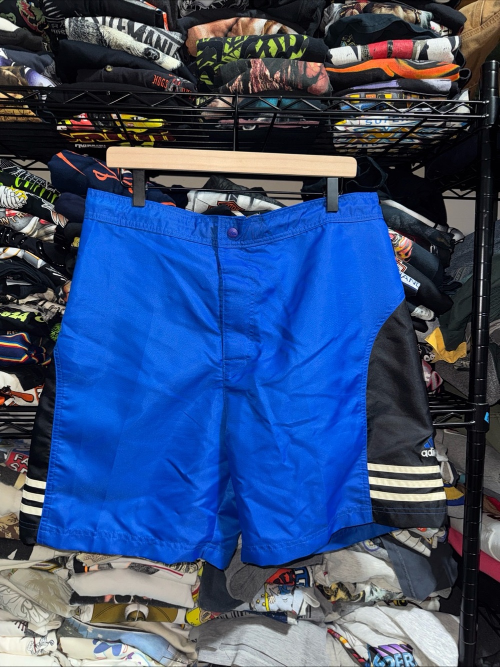 Vintage 90s Adidas 100% Nylon Embroidered Shorts Size Large